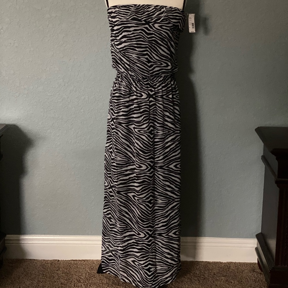 COPY - Strapless Dress